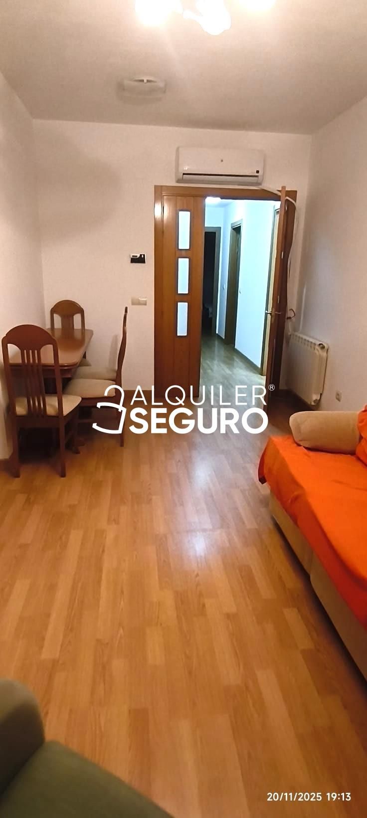 Habitación de Piso de alquiler en Torrijos con Aire acondicionado, Calefacción y Amueblado