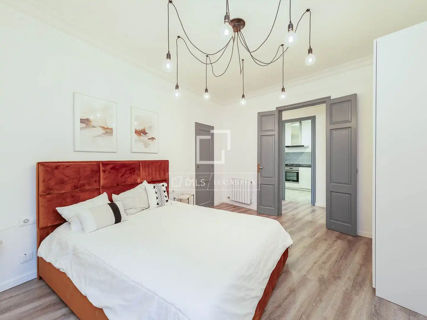 Bedroom of Flat for sale in Barcelona  with Air Conditioner, Terrace and Furnished