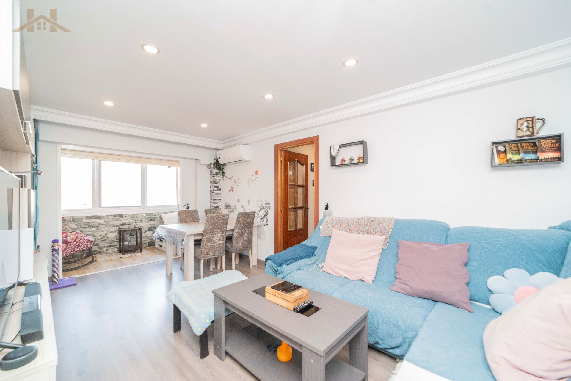 Living room of Flat for sale in Móstoles  with Air Conditioner, Heating and Terrace