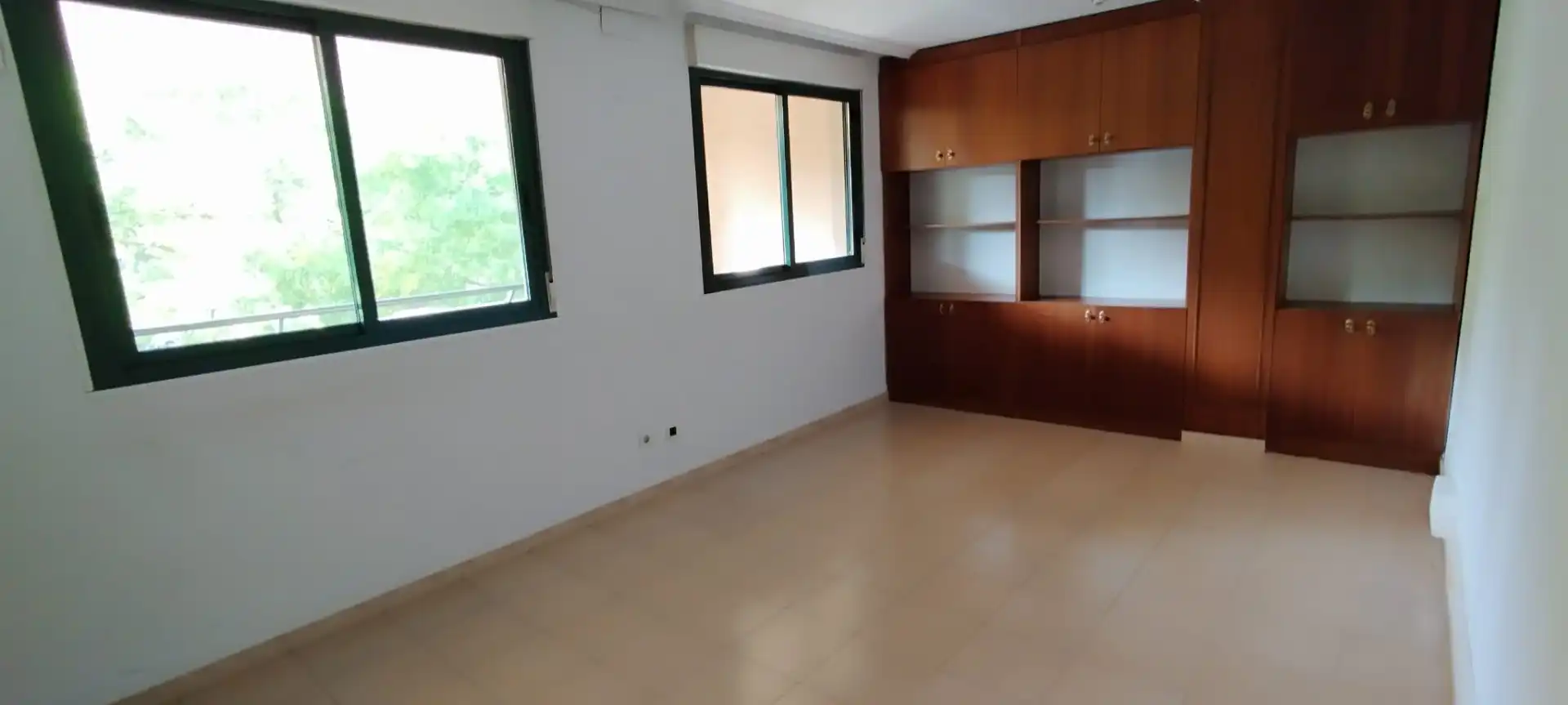 Oficina de alquiler en Cáceres con Aire acondicionado y Terraza