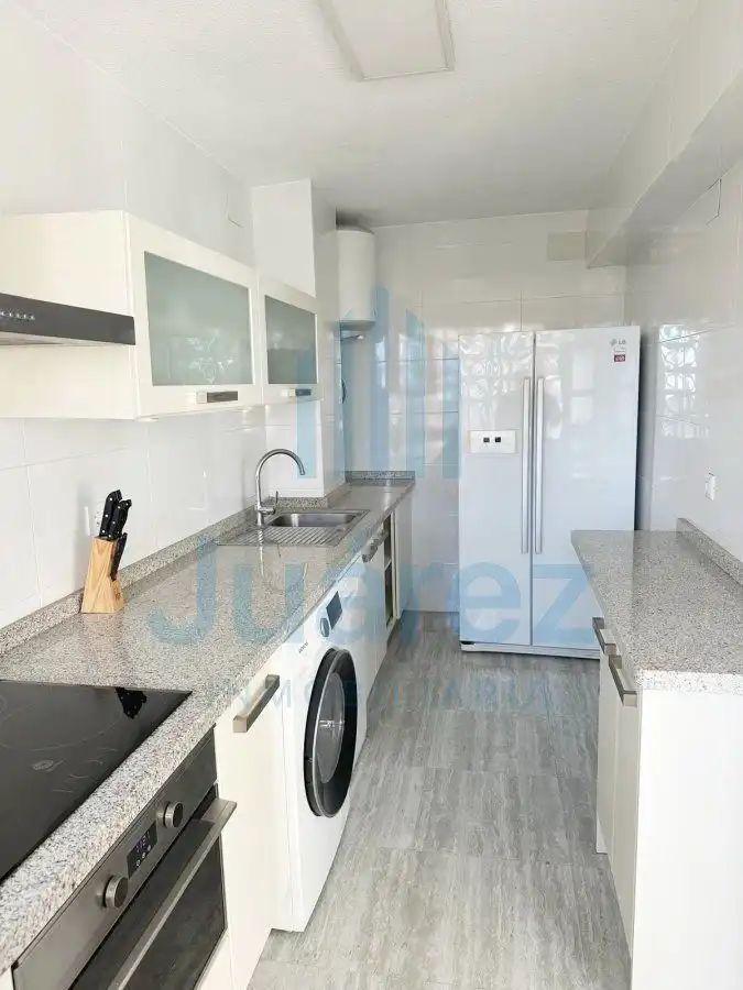 Cocina de Piso de alquiler en Alicante / Alacant con Aire acondicionado, Calefacción y Parquet