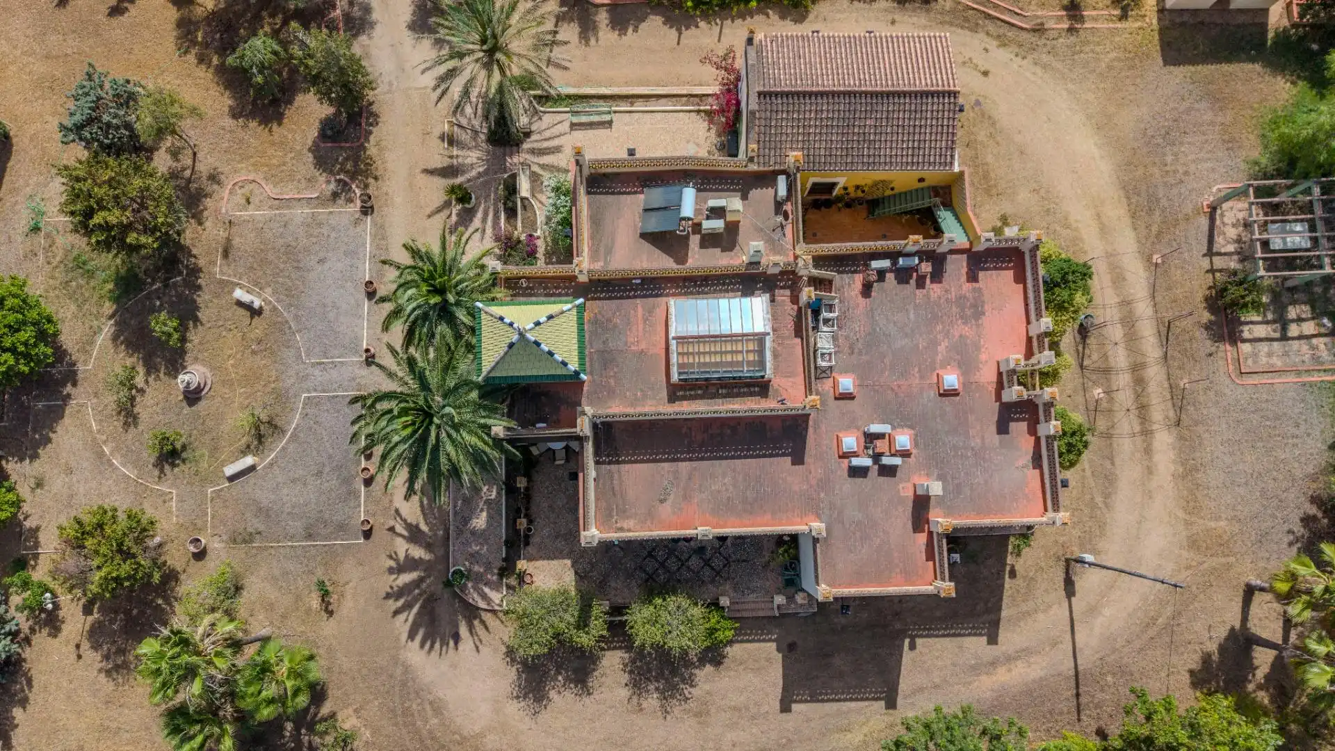 Außenansicht von Country house zum Verkauf in Ayamonte mit Klimaanlage, Heizung und Privatgarten