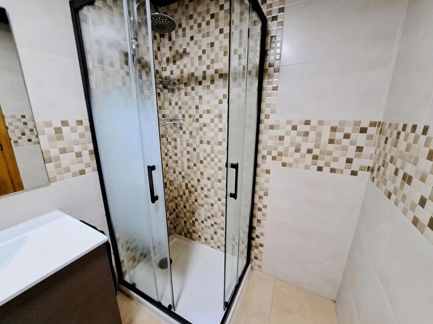 Bathroom of Detached homes for sale in Vigo   with Parquet flooring and Oven