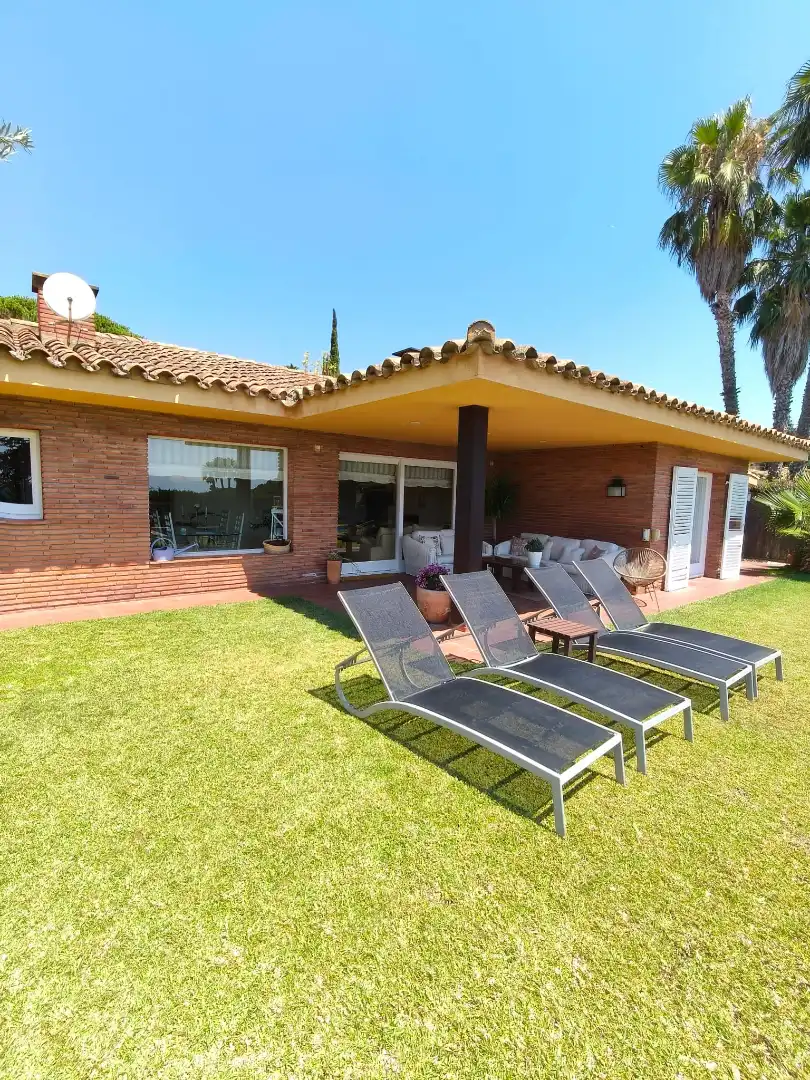 Garden of Houses for sale in Sant Andreu de Llavaneres  with Air Conditioner, Heating and Private garden