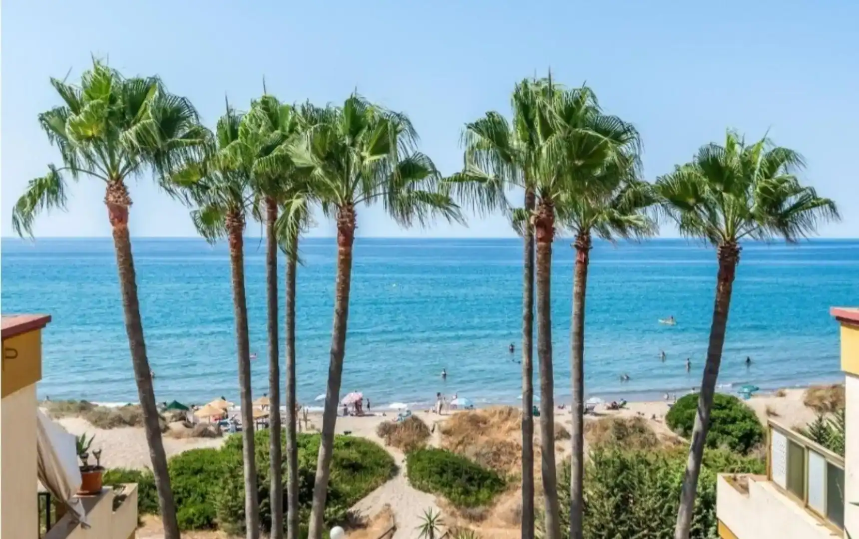 Exterior view of Flat for sale in Marbella  with Air Conditioner and Swimming Pool