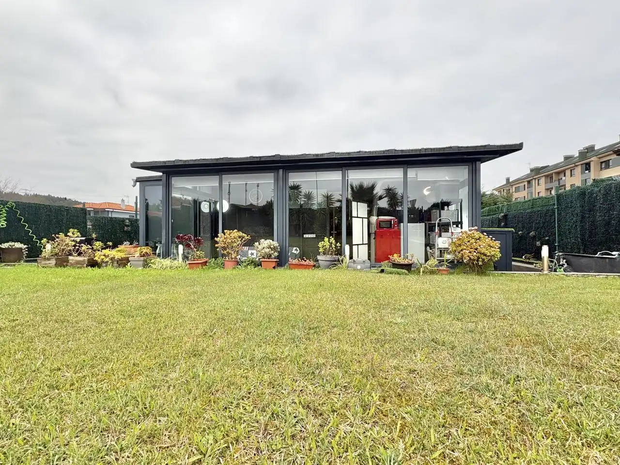 Vista exterior de Casa o xalet en venda en Gozón amb Jardí privat i Terrassa