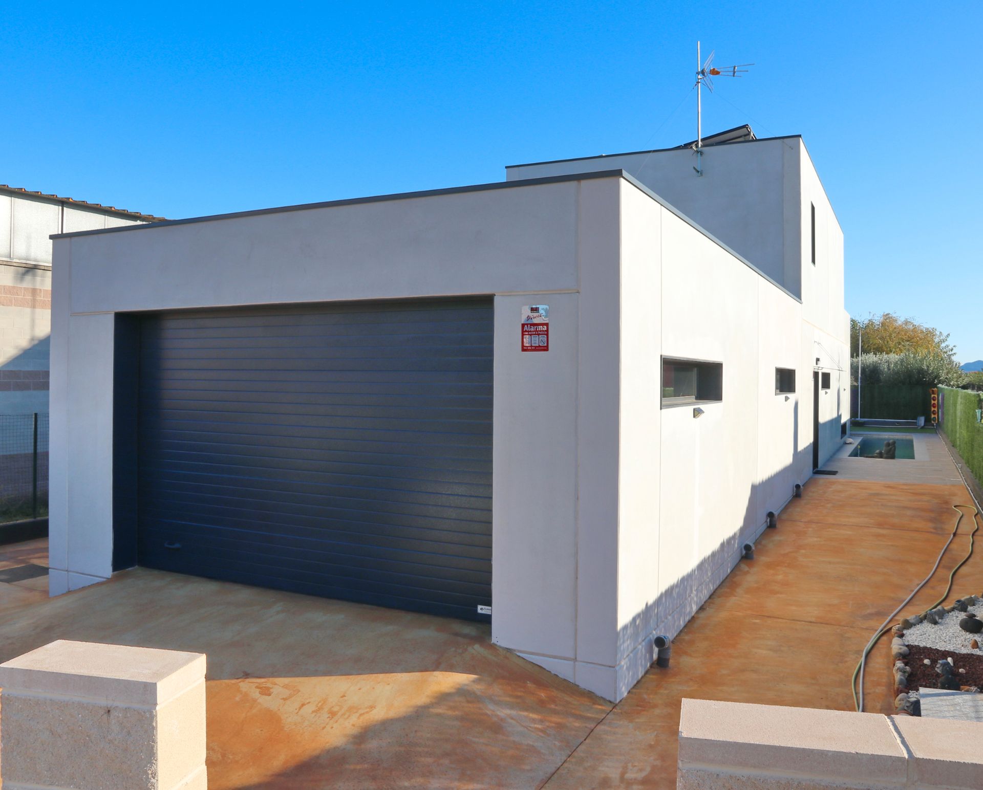 Exterior view of House or chalet for sale in L'Armentera  with Air Conditioner, Heating and Private garden