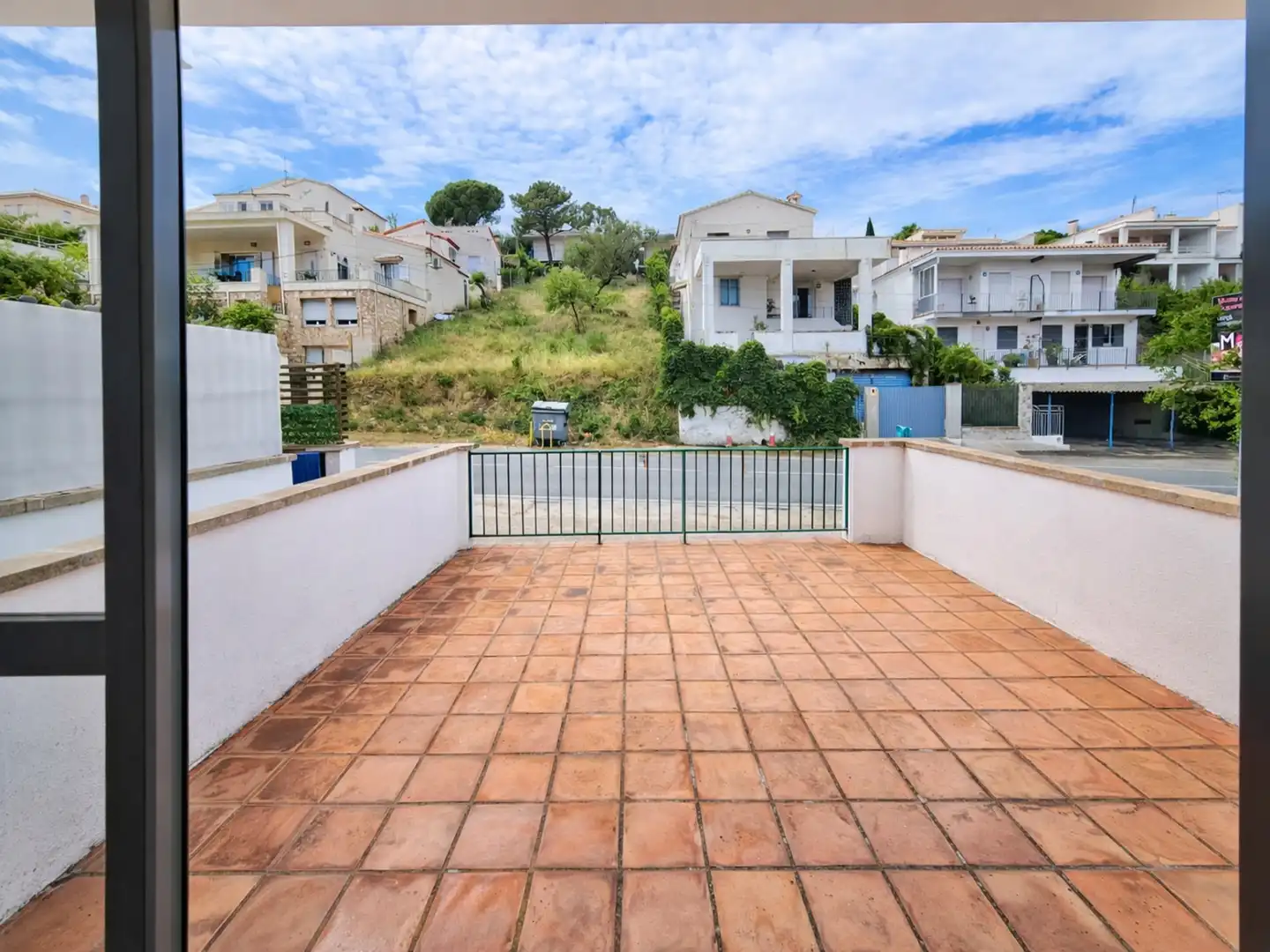 Terrasse von Erdgeschoss zum Verkauf in Llançà mit Heizung, Terrasse und Abstellraum
