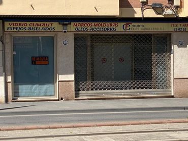 Local comercial de lloguer a Maracena