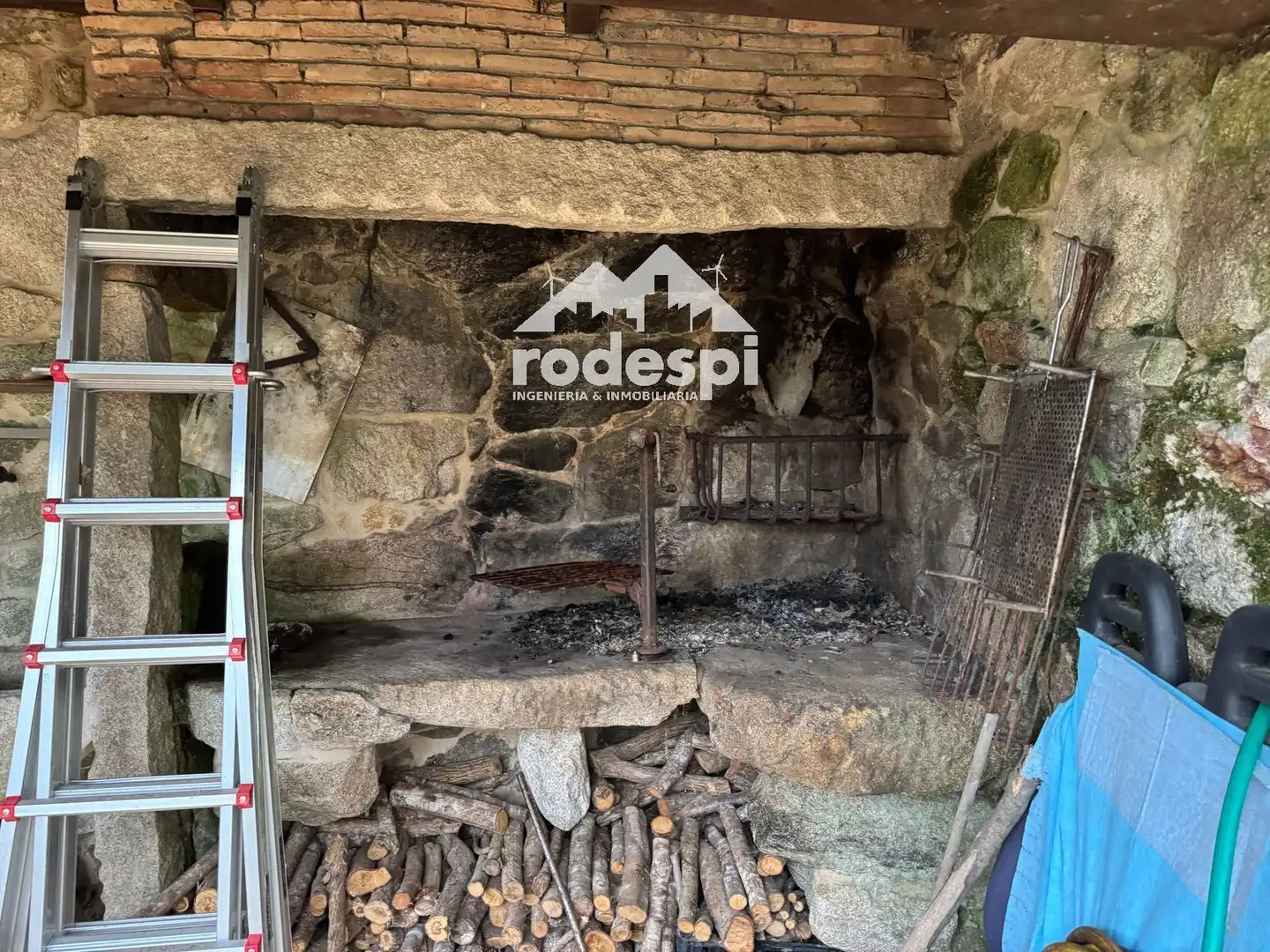 Casa o chalet en venta en Crecente con Terraza, Trastero y Amueblado