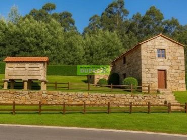 Country house with garden for sale in Parroquias Rurales