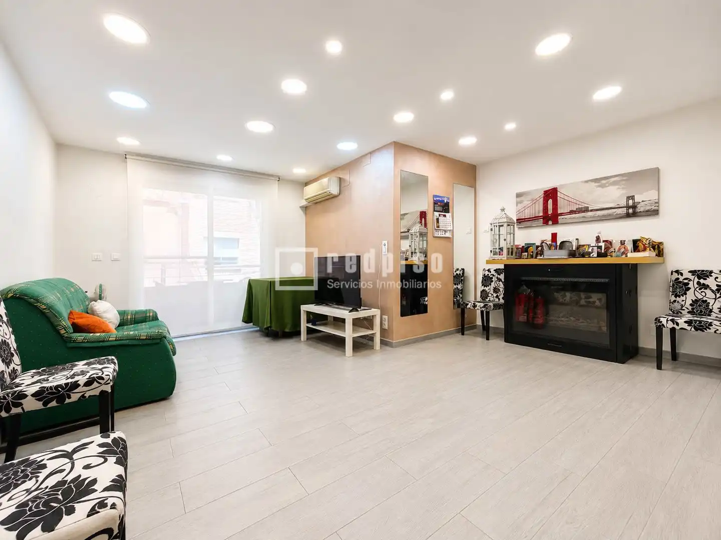 Sala de estar de Piso en venta en Murcia con Aire acondicionado y Trastero