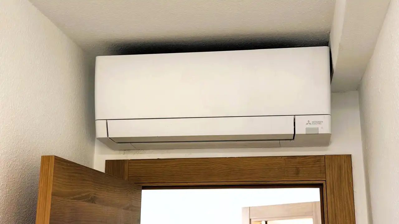 Balcony of Flat for rent in Valencia  with Air Conditioner, Terrace and Furnished