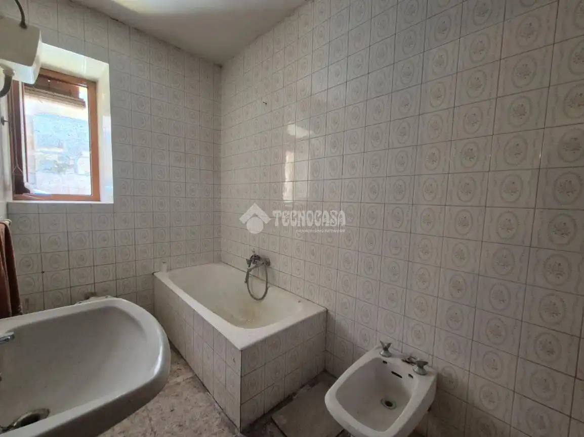 Baño de Piso en venta en Sigüenza, Guadalajara