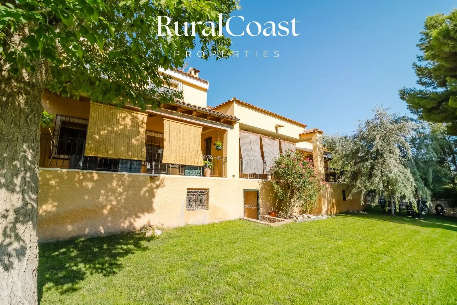 Vista exterior de Casa o chalet en venta en Tibi con Aire acondicionado, Calefacción y Jardín privado