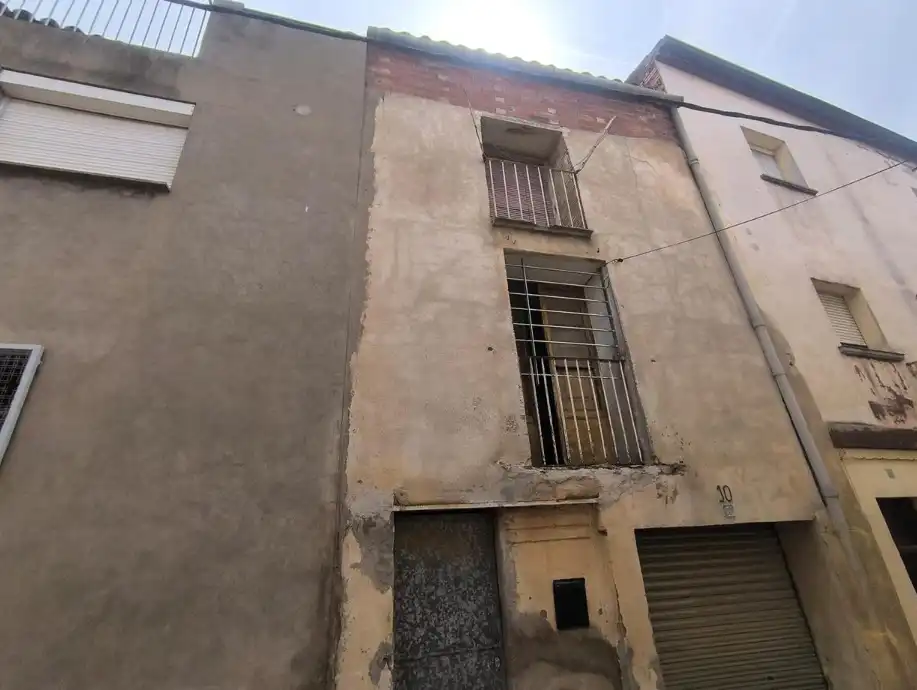 Casa en venta en Carrer La Costa