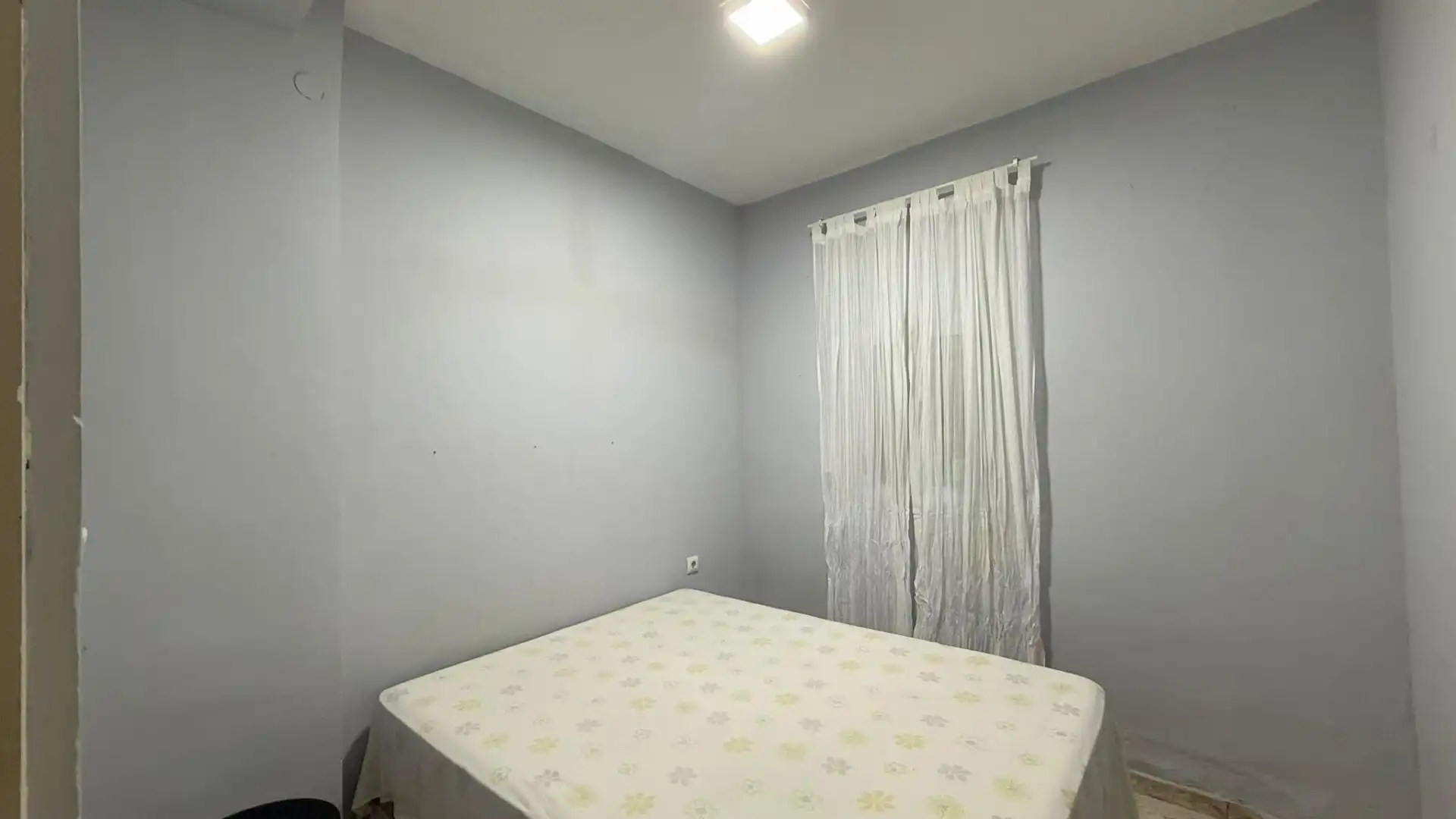 Bedroom of Houses for sale in Sevilla
