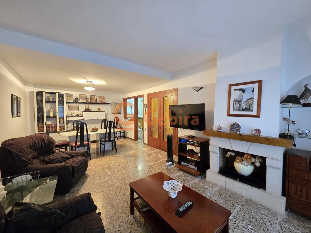 Living room of Single-family semi-detached for sale in Cunit  with Terrace