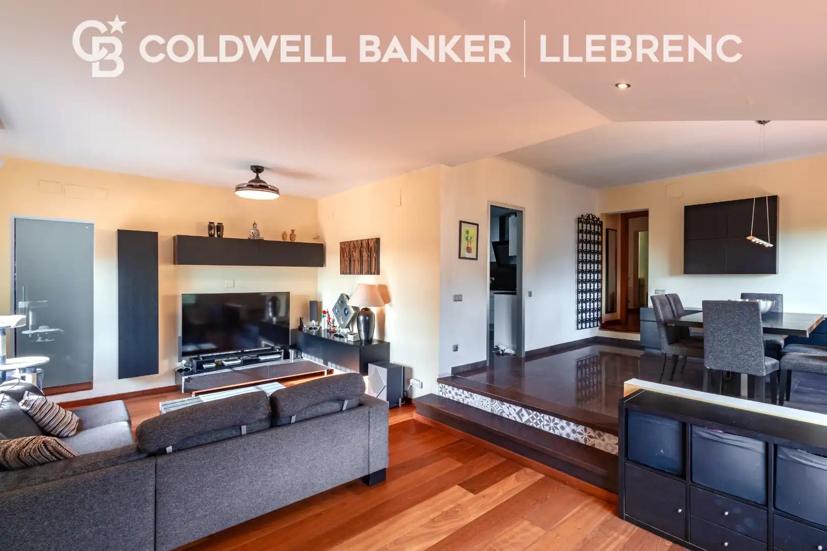 Sala de estar de Casa o chalet en venta en Barcelona con Aire acondicionado, Calefacción y Jardín privado