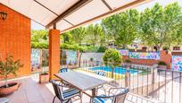 Terrassa de Casa o xalet en venda en Moraleja de Enmedio amb Aire condicionat, Calefacció i Jardí privat