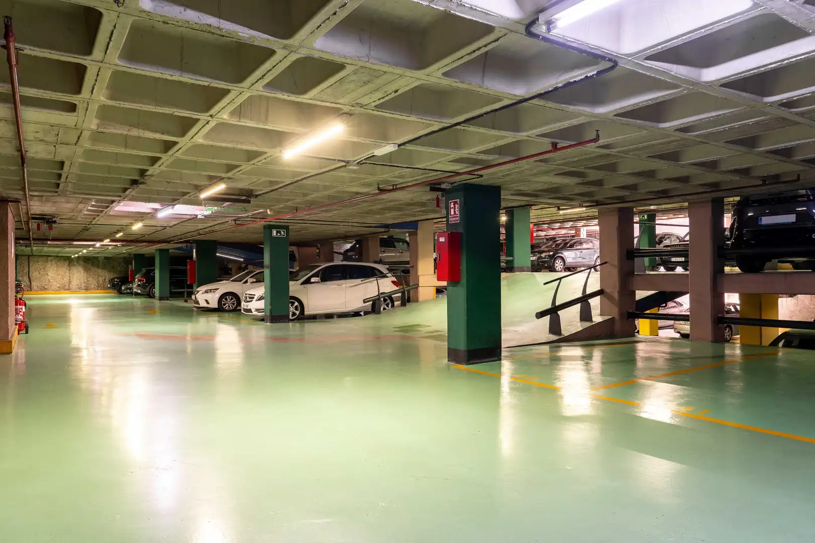Parkplatz von Garage zur Miete in Barcelona