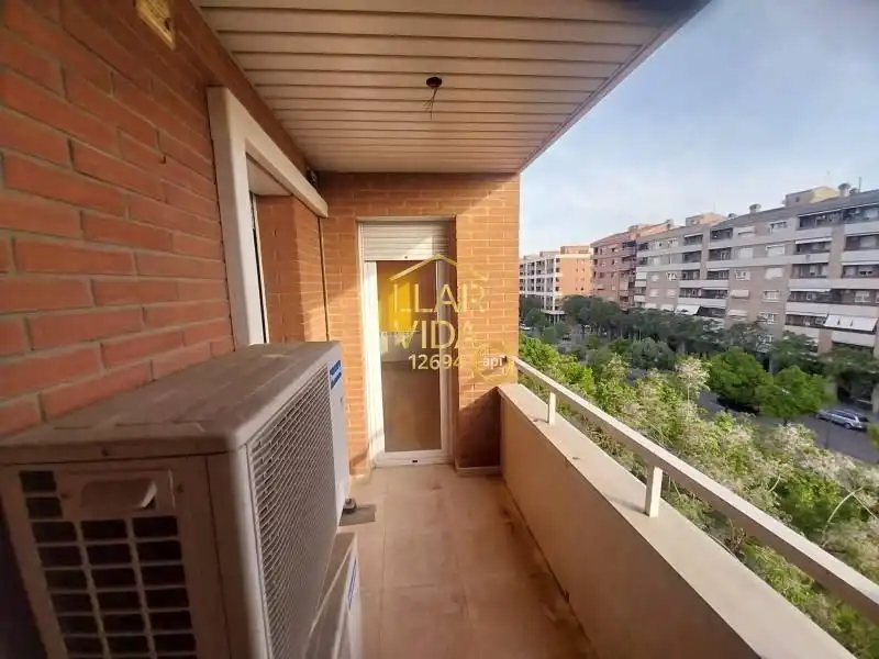 Terrassa de Pis en venda en Lleida amb Aire condicionat, Calefacció i Balcó