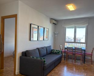 Living room of Apartment to rent in  Madrid Capital  with Air Conditioner