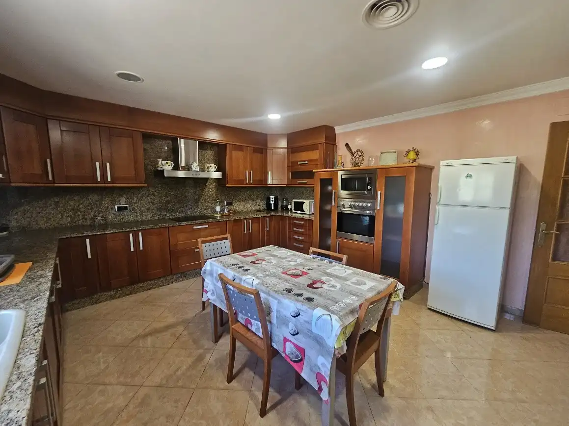 Casa con piscina en venta en Enguera, imagen 4
