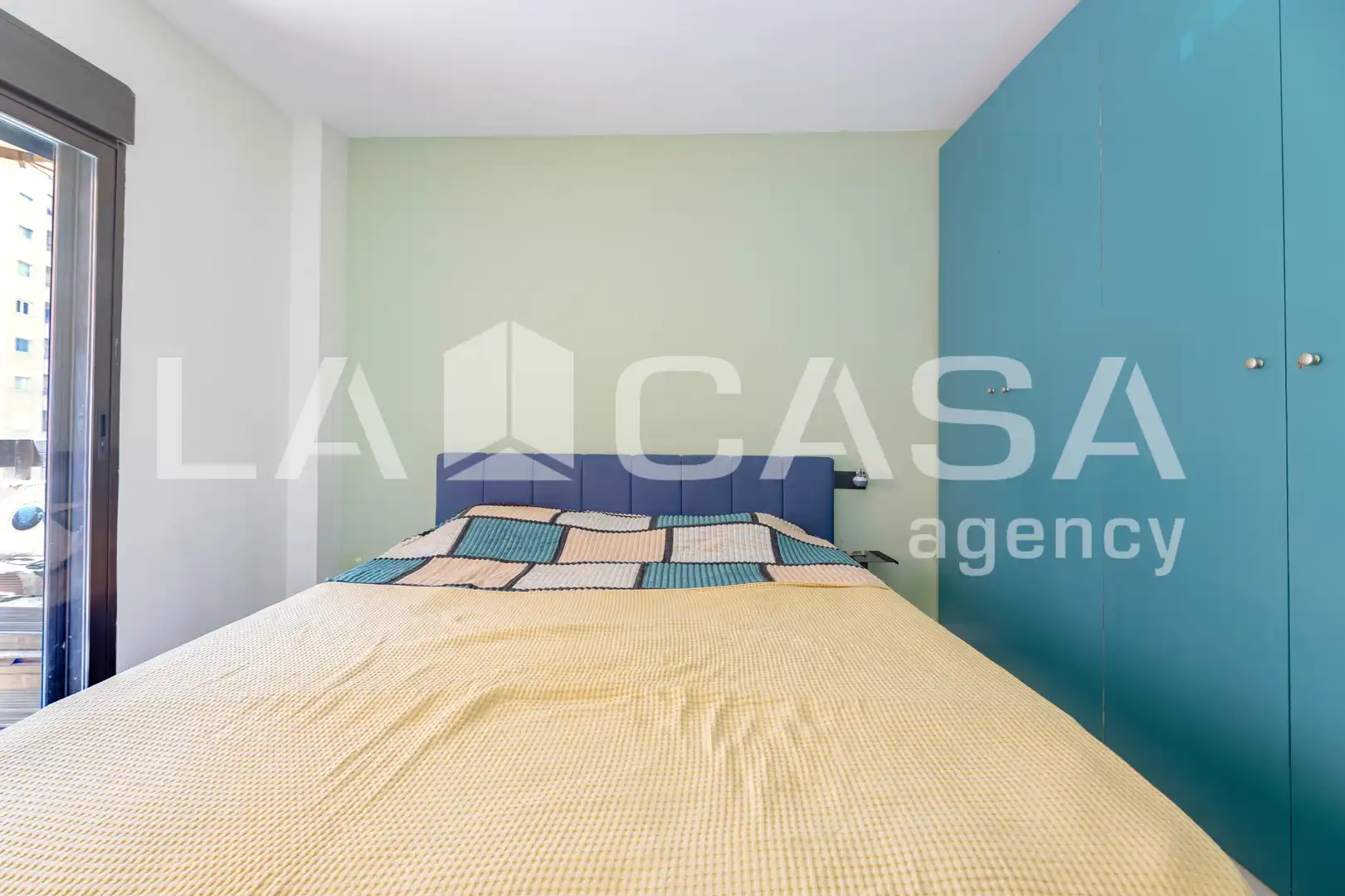 Bedroom of Flat for sale in Valencia  with Heating and Balcony