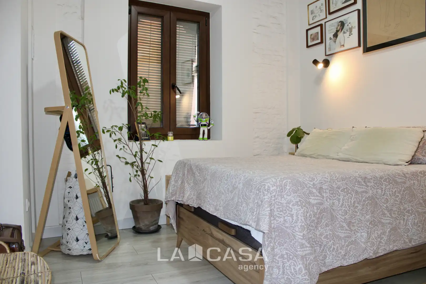 Bedroom of Flat for sale in Casco Antiguo