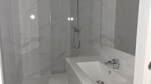 Foto 5 de Piso en venta en Calle del Clavel, Las Flores, Mijas
