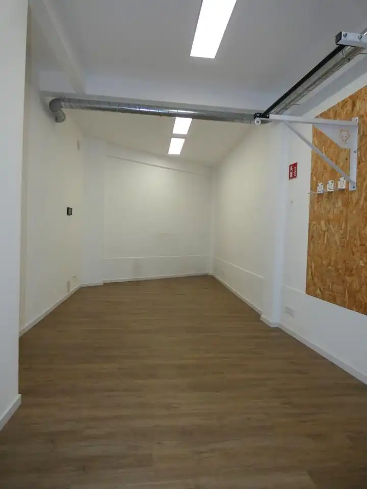 Local comercial en venda a Centro, imagen 15