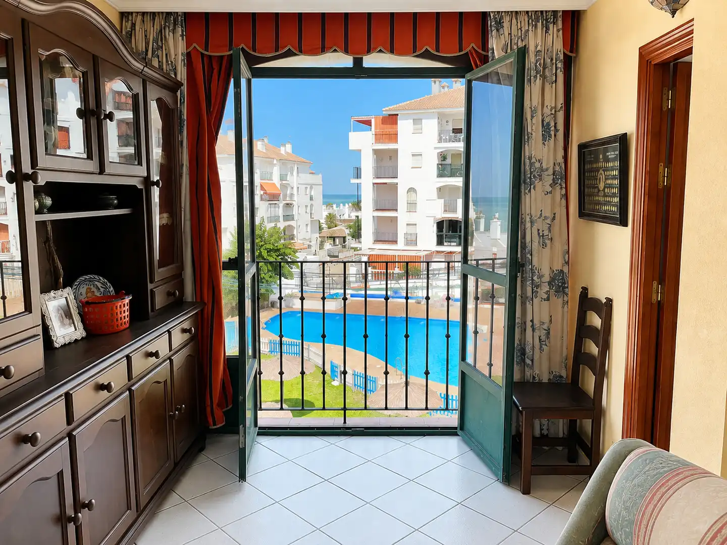 Appartamento con terrazza in vendita a Sector P, imagen 2