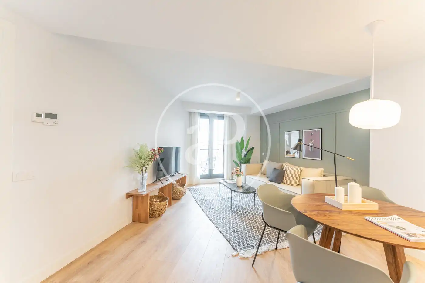Wohnzimmer von Wohnung zur Miete in Madrid mit Klimaanlage, Heizung und Privatgarten