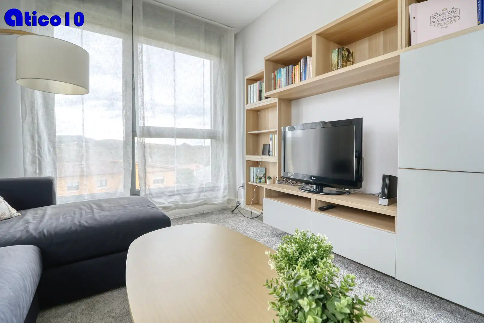 Wohnzimmer von Haus oder Chalet zum Verkauf in Noreña mit Heizung, Parkett und Abstellraum
