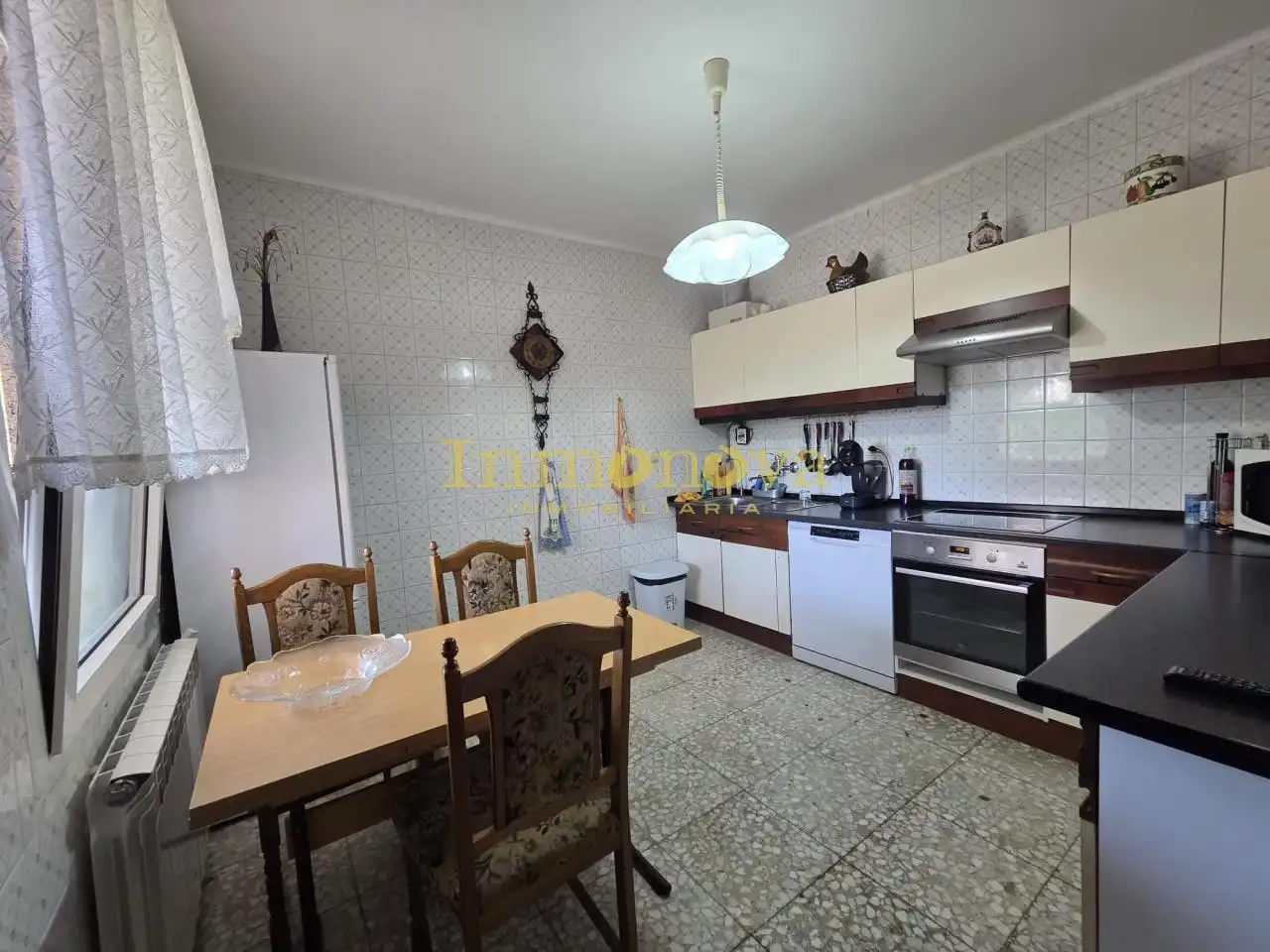 Cocina de Casa o chalet en venta en Vigo  con Calefacción, Jardín privado y Terraza
