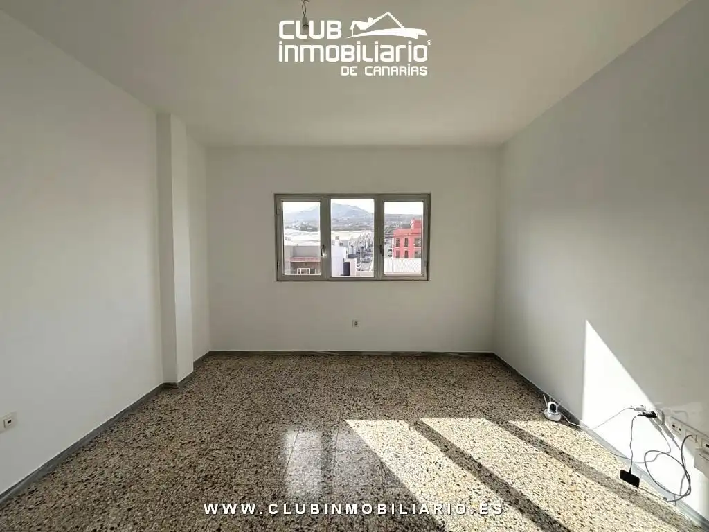 Flat for rent in Carretera General del sur, Tincer