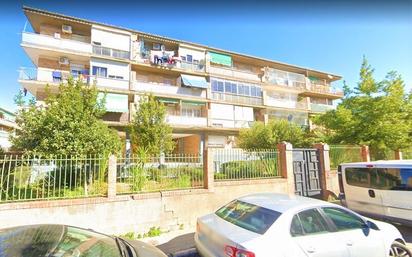 Exterior view of Flat for sale in  Granada Capital  with Balcony