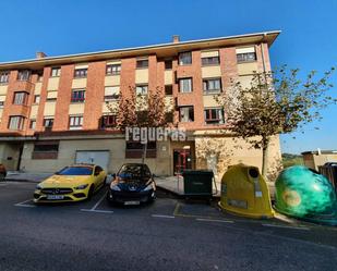 Vista exterior de Apartament en venda en Corvera de Asturias