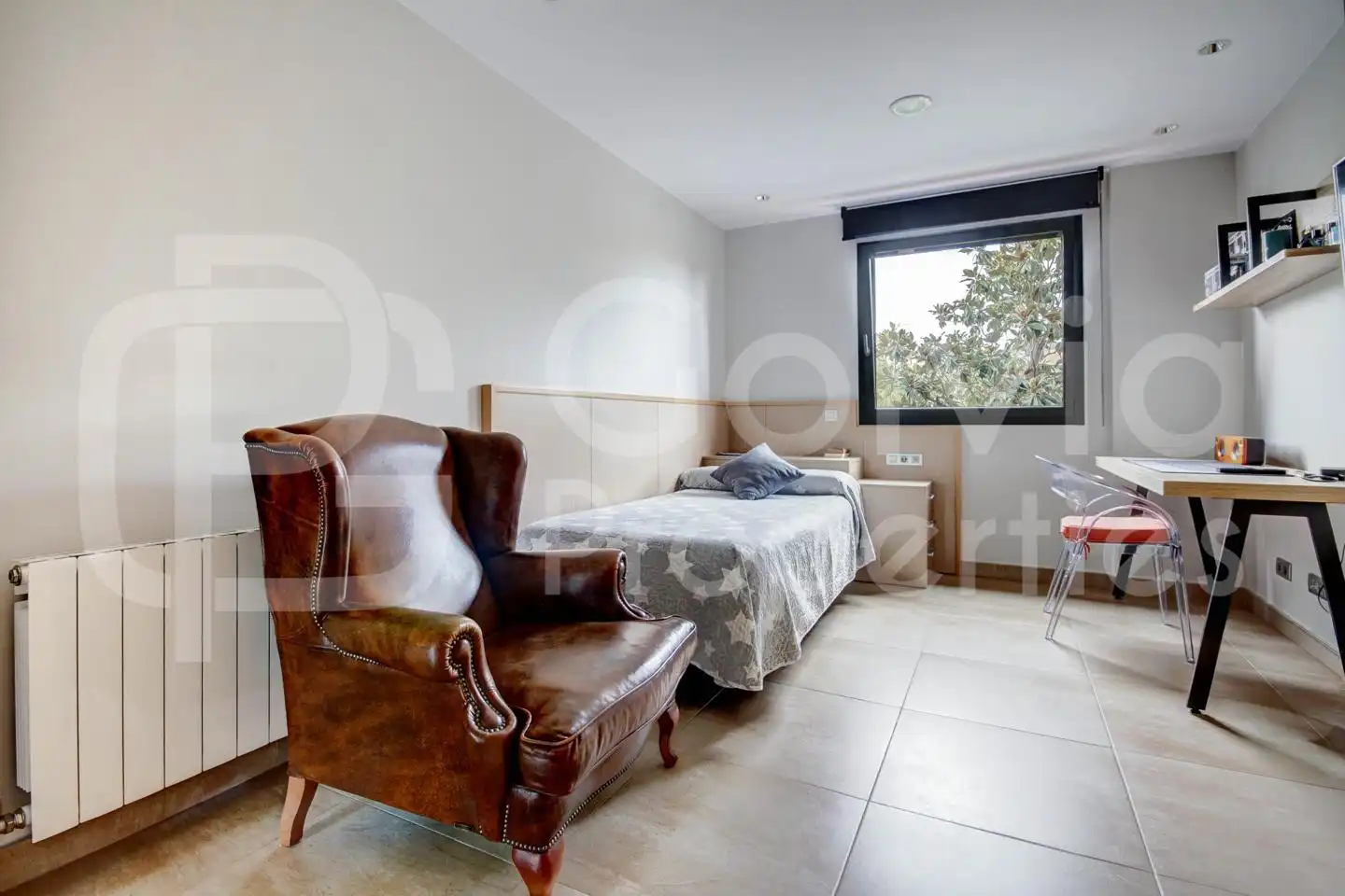 Habitación de Casa o chalet en venta en Viladecans con Aire acondicionado, Calefacción y Jardín privado