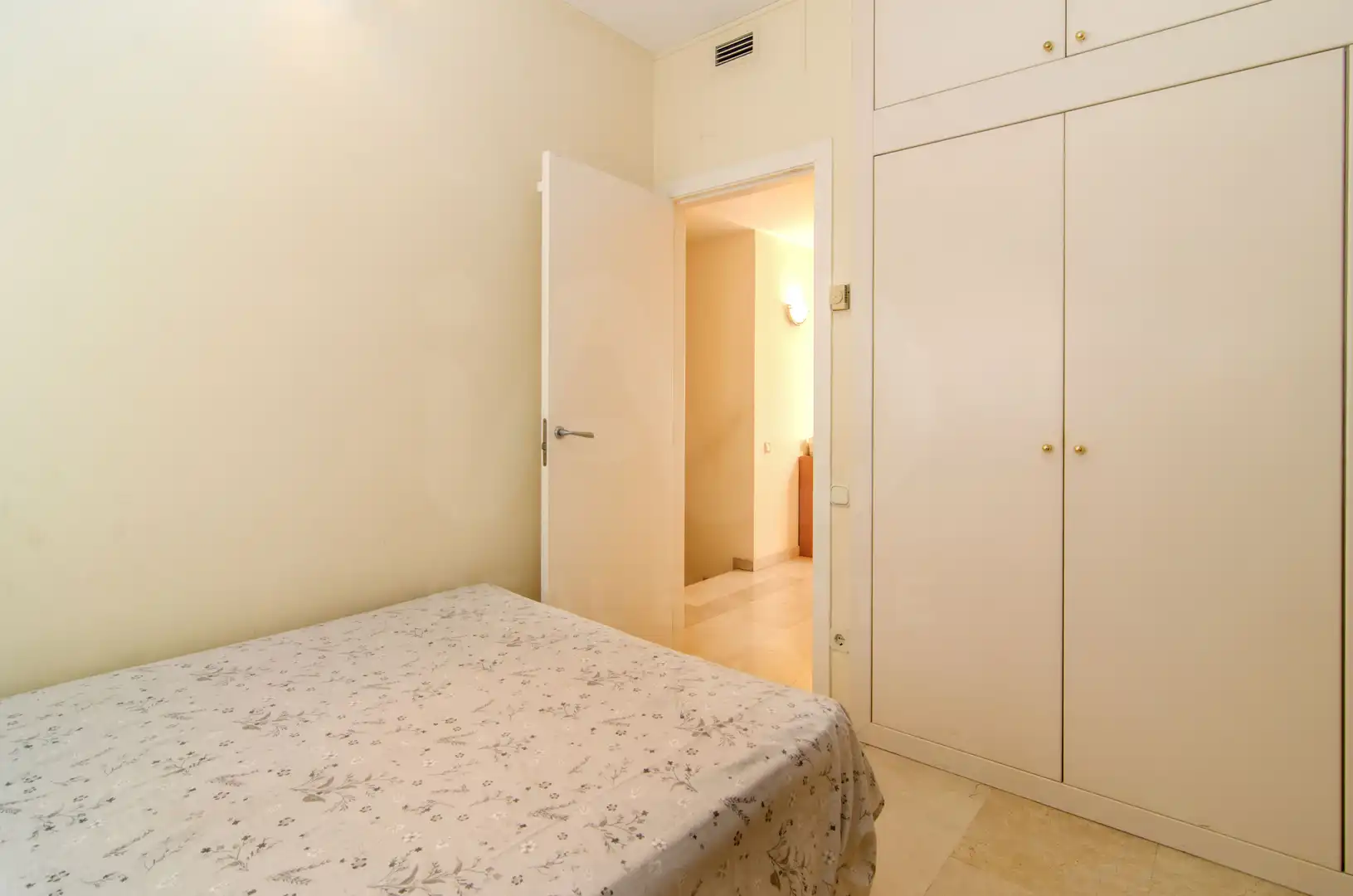 Doppelhaushälfte mit Pool zum Verkauf in Vallpineda - Santa Bárbara, imagen 24