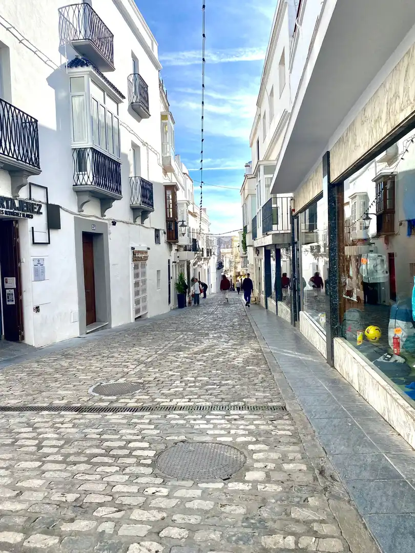 Vista exterior de Local en venta en Tarifa