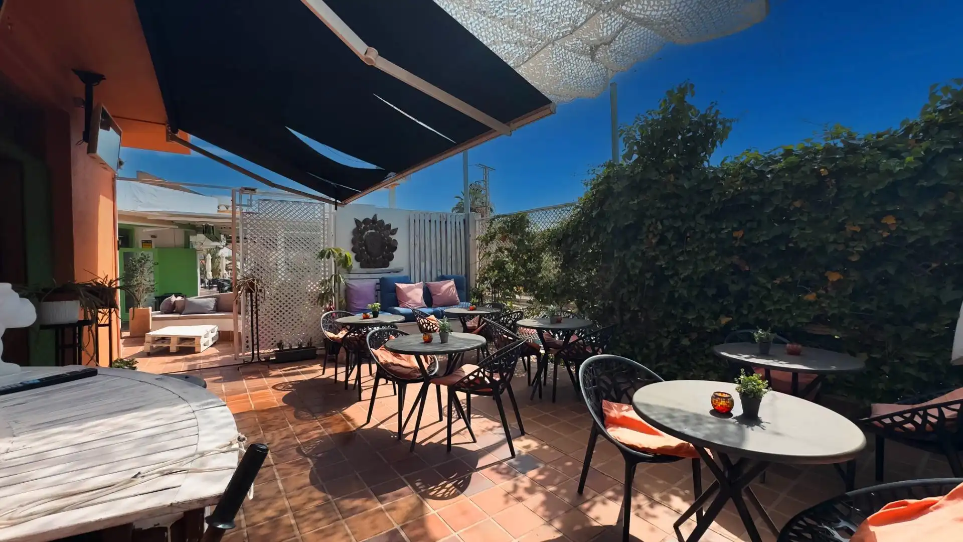 Terrassa de Local en venda en Dénia