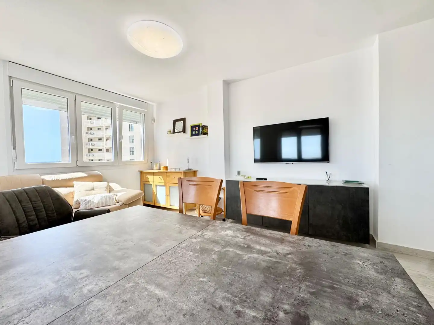 Sala d'estar de Apartament de lloguer en Torrevieja amb Piscina, Moblat i Rentadora