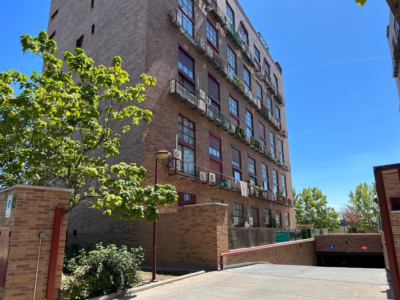 Vista exterior de Apartamento en venta en  Madrid Capital con Aire acondicionado y Amueblado