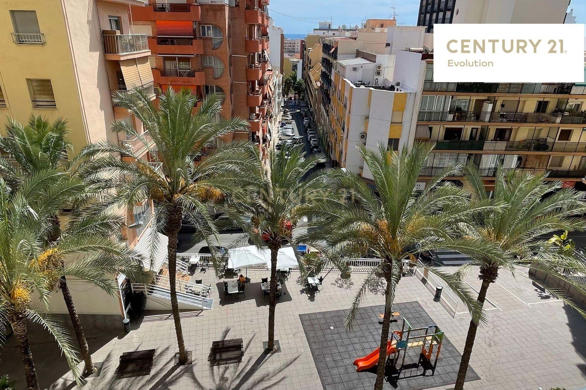 Vista exterior de Pis de lloguer en Calpe / Calp amb Aire condicionat