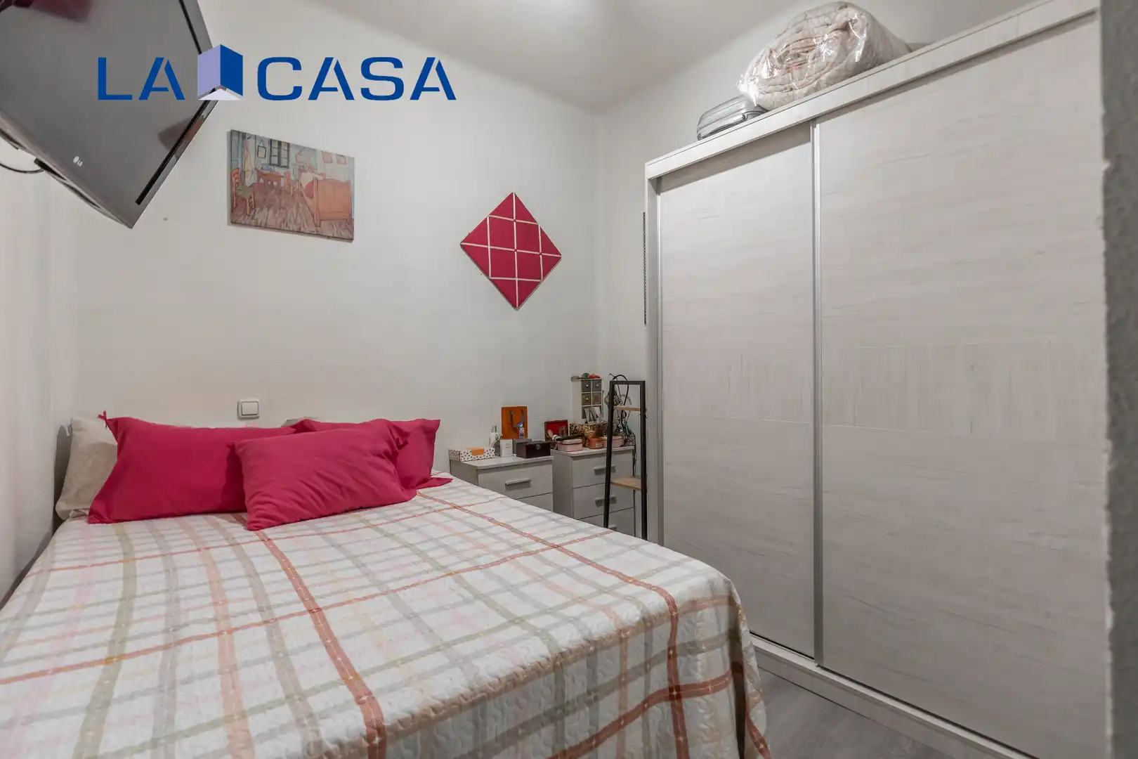 Habitación de Piso en venta en Madrid con Calefacción