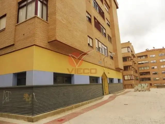 Local comercial en venda a SEGOBRIGA-PZA. JUAN JIMENEZ AGULAR, imagen 29