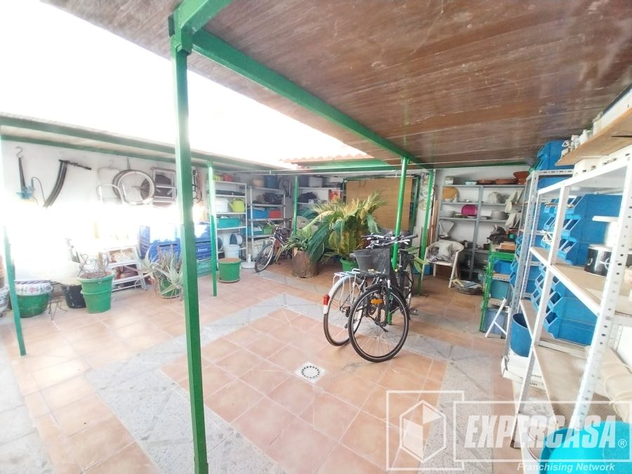 Parking of Flat for sale in Torrent  with Terrace