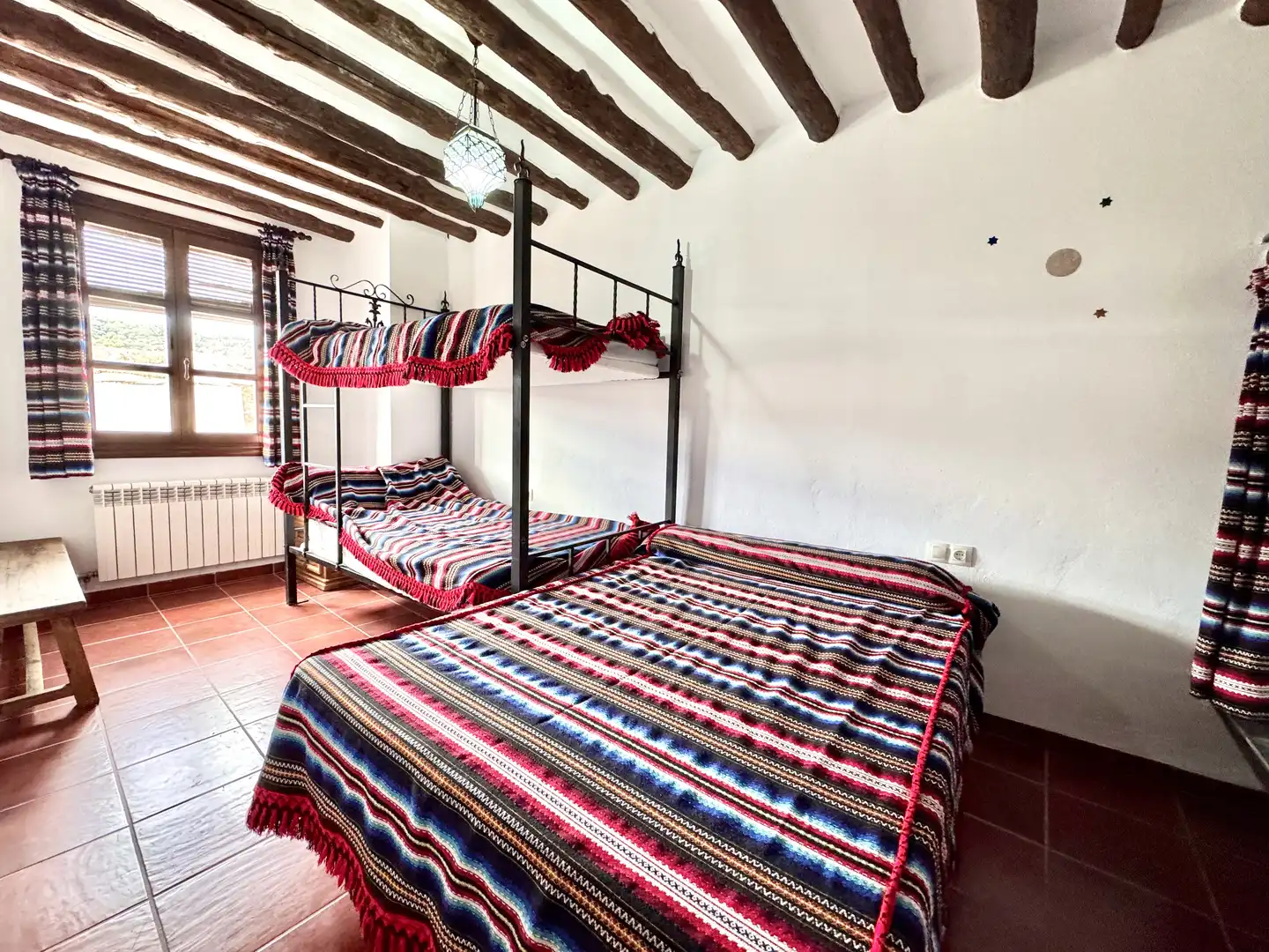 Bedroom of Buildings for sale in Juviles  with Alarm